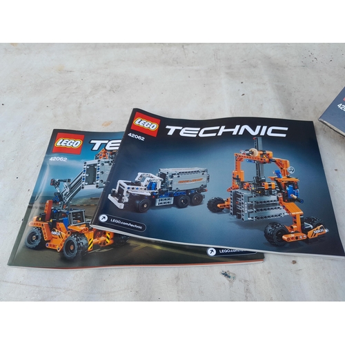 172 - Lego 42062 with box of issue