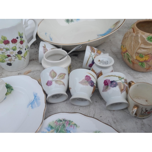 408 - Assorted decorative china and glassware : Davenport ironstone, Meakin, Royal Worcester and others