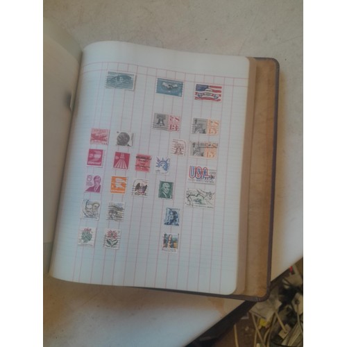 428 - Stamps : approx 8 kg of stamps, 1 x album of used and mint stamps of the world, Gay Venture and Nobb... 