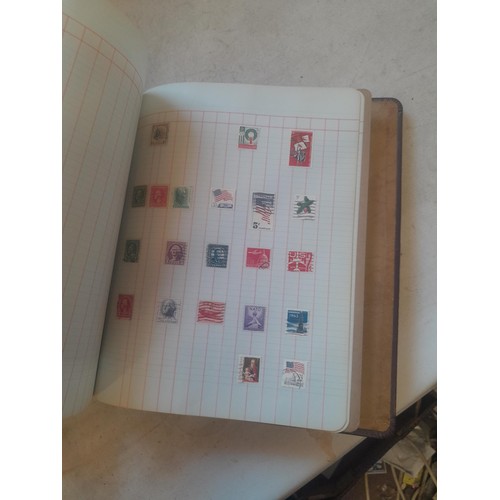 428 - Stamps : approx 8 kg of stamps, 1 x album of used and mint stamps of the world, Gay Venture and Nobb... 