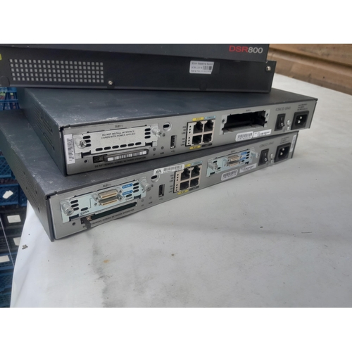 448 - Avocent DSR 800 IP switch, etc