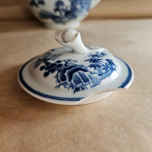 519 - Royal Worcester First Period (circa 1770) blue and white Fence pattern tea pot with damages (Dr Wall... 