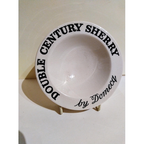 610 - Tobacciana & Breweriana interest : Vintage Wade ashtray advertising Double Century Sherry by Domecq ... 