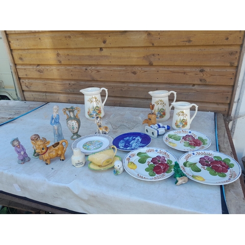 37 - Note multiple photographs : large array of decorative china, some with light chipping, blue and whit... 