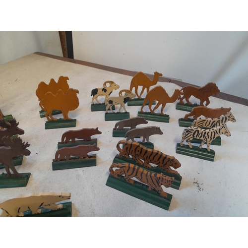 46 - Rare surviving vintage Noah's Ark wooden toy with double animals and Noah with Wife, play worn but i... 