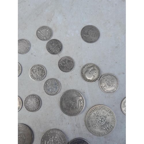 64 - Coins : mixed UK silver coinage, grading varies considerably but nicer coins noticed