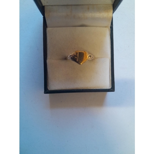 17 - 2x 9 ct gold rings 2.6 g, both size N