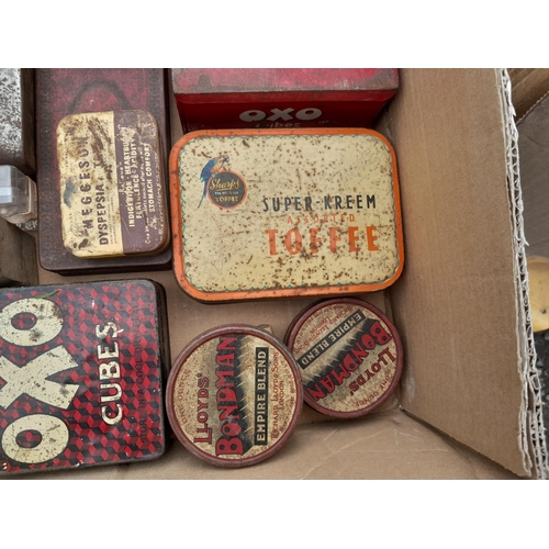 526 - Note multiple photos : collection of tins and sewing items