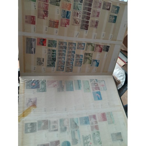 13 - Stamps : Globetrotter stockbook with mint and used all world stamps, China included