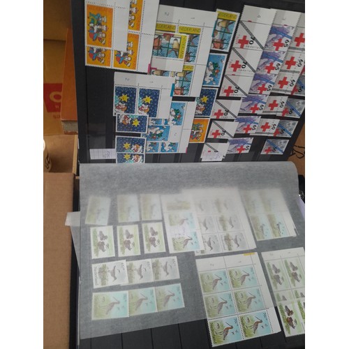 23 - 3 x stock books with a large accumulation of stamps of the Netherlands, a few used but mainly unmoun... 