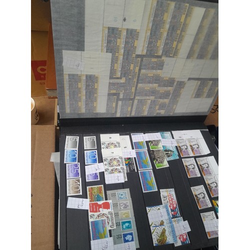 23 - 3 x stock books with a large accumulation of stamps of the Netherlands, a few used but mainly unmoun... 