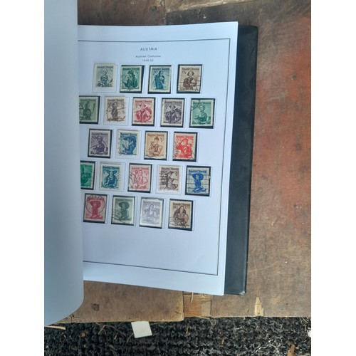 25 - Stamps: 10 x binders with printed pages for various foreign countries : China Japan, Brazil etc., sp... 