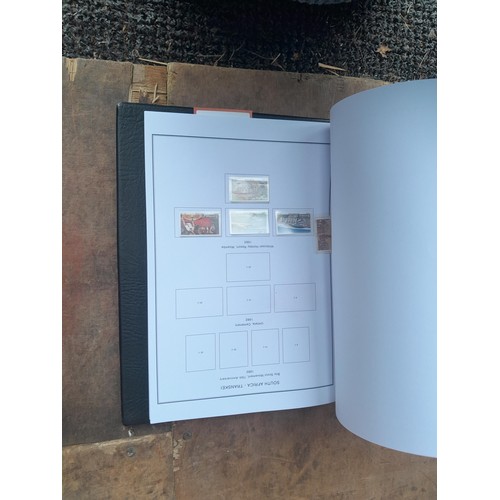 29 - Stamps of South and South West Africa in 8 binders with clean pages, for issues - 2014, some albums ... 