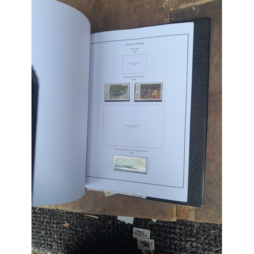 29 - Stamps of South and South West Africa in 8 binders with clean pages, for issues - 2014, some albums ... 