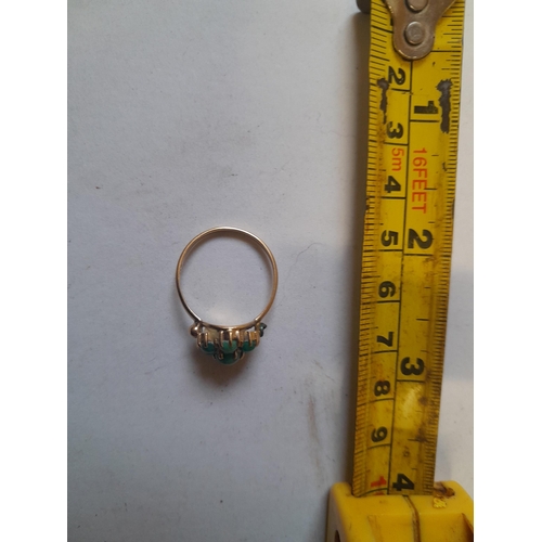 62 - 9 ct cluster ring , 1 x gold bauble missing 2.8 g