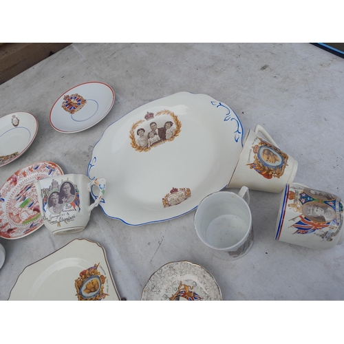 134 - Assorted commemorative ware