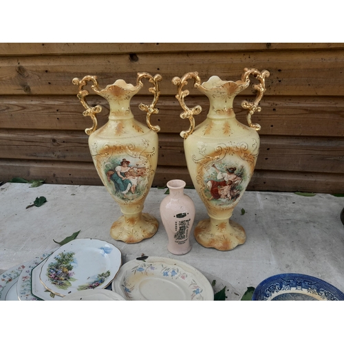 187 - Assorted decorative china, garniture vases etc.