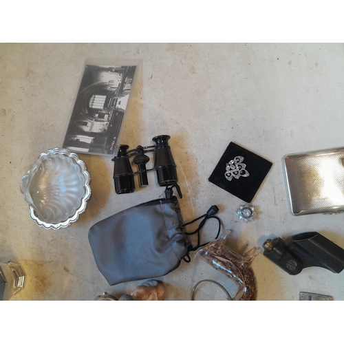 401 - Silver plated ware, pottery figure etc.