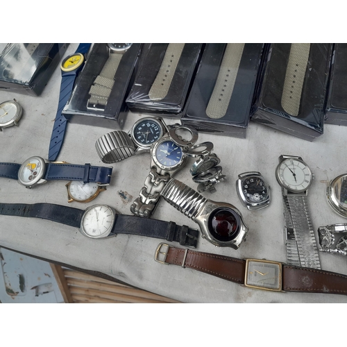 472 - Watches : New old stock boxed gents watches with canvas straps, vintage and modern wristwatches