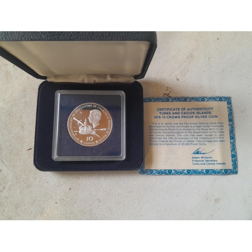 58 - Coin : 1979 Turks & Caicos Silver Crown in box of issue