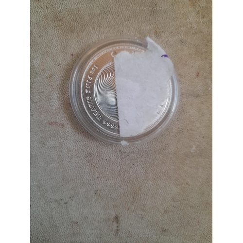 65 - 2021 Tokelau 1 oz Fine Silver 5 Dollar in capsule