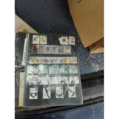 85 - Stamps of the world mounted in stock books and albums, mint and used First Day Covers and philatelic... 