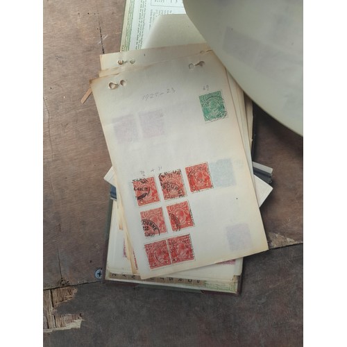 97 - Stamps of the World, GB and Commonwealth in various albums and stock books, reference material Spani... 