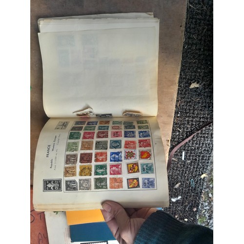 97 - Stamps of the World, GB and Commonwealth in various albums and stock books, reference material Spani... 