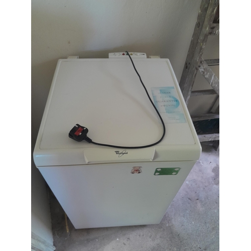 107 - Whirlpool small chest freezer