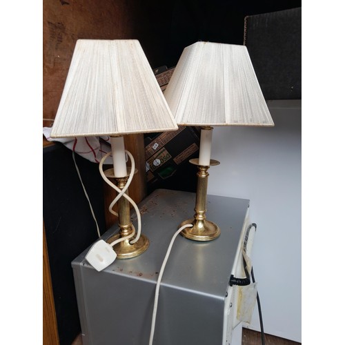 3 - 3 x table lamps : cut glass , 1 x pottery and 1 x brass