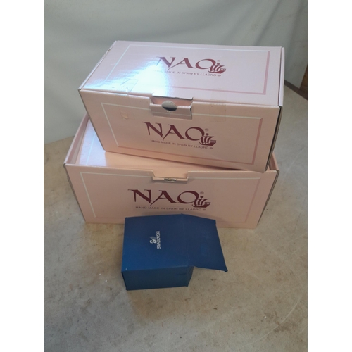 21 - 2 x boxed Nao figures & Swarovski crystal also boxed