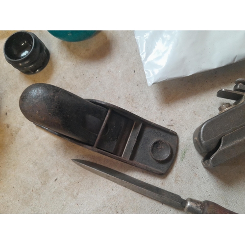 223 - Various vintage tools : Stanley bull nose plane and one other, cigar, dividers, spoke shave,