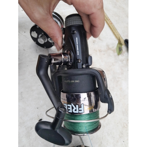 249 - Assorted coarse and sea fishing reels, Greys trout reel, Abu Cardinal, Daiwa , Mitchell, some for re... 