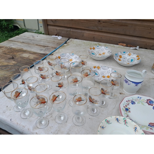 317 - Decorative china and glassware : pheasant glasses, Gaudy Welsh note damage, and other china