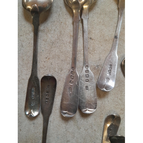 326 - Silver tea spoons and sugar nips , differing assay offices, dates and makers 224 g