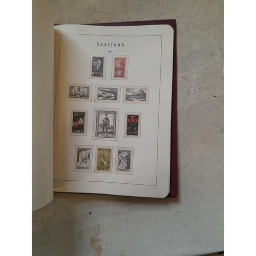 456 - Stamps : sparsely filled printed hingeless pages Saar collection