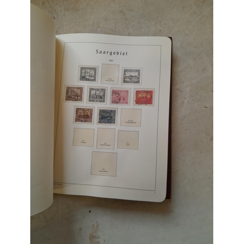 456 - Stamps : sparsely filled printed hingeless pages Saar collection