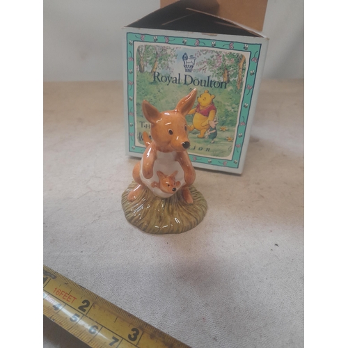 482 - Royal Doulton Winnie the Pooh Series  boxed figure : Kanga & Roo