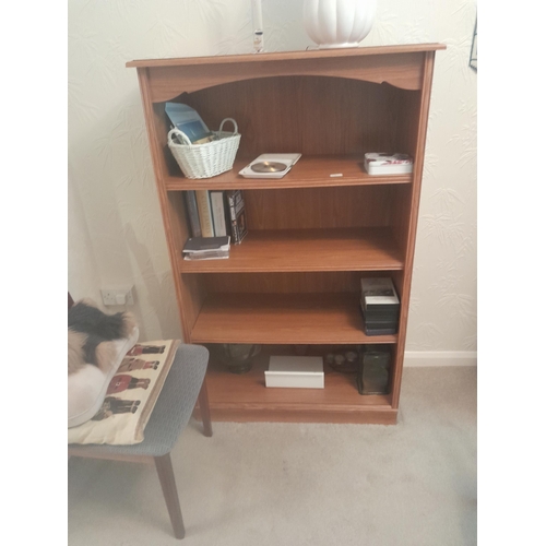 4 - Chest of drawers and book shelves