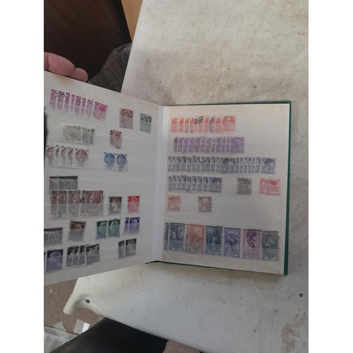 86 - Stamps of the world in albums, mounted mainly used, many albums sparsely filled