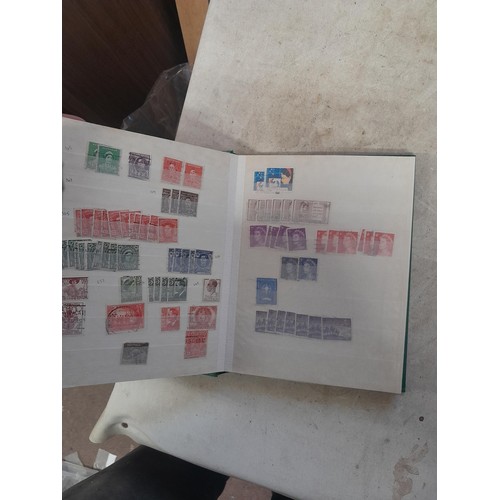 86 - Stamps of the world in albums, mounted mainly used, many albums sparsely filled