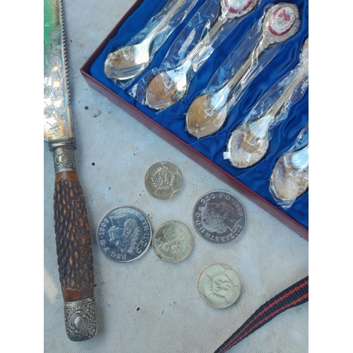 141 - Olympus camera, plated spoons, Crown sized and collectors coins, partially made '32 Pick Up Rod in b... 