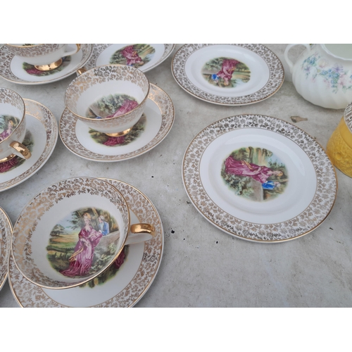 5 - Decorative china : teaset, Studio pottery etc.