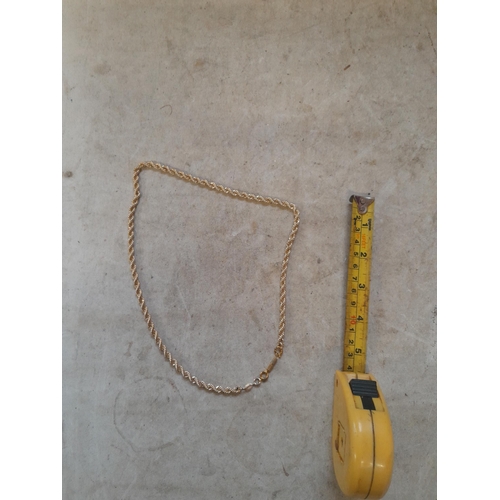 69 - 9 KT gold rope twist necklace  11.3 g