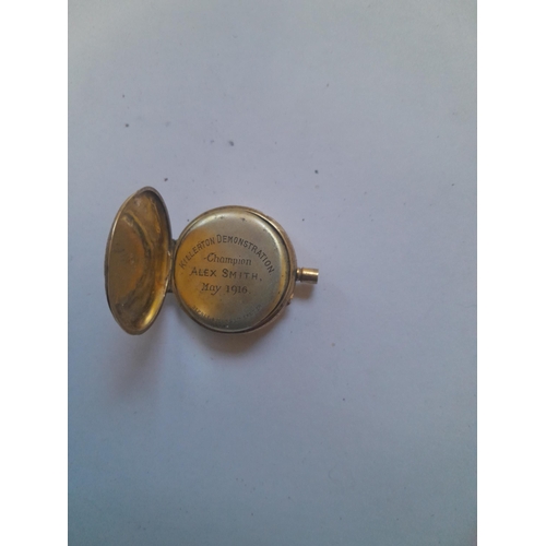 86 - Early 20th century engraved fob watch for spares, with 18 ct gold back