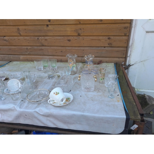 198 - Large array of Edwardian and later cut glass ware, mainly drinking vessels