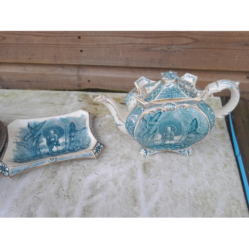 214 - Decorative china and glassware : damaged Carlton ware dish, Victorian blue and white teapot on chipp... 