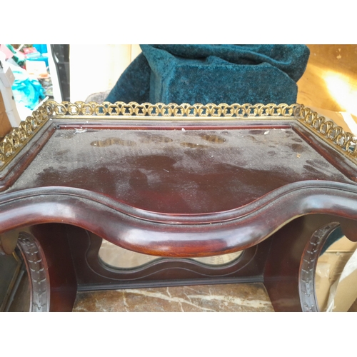 219 - Edwardian carved mahogany free standing perdonium coal box with marble shelf