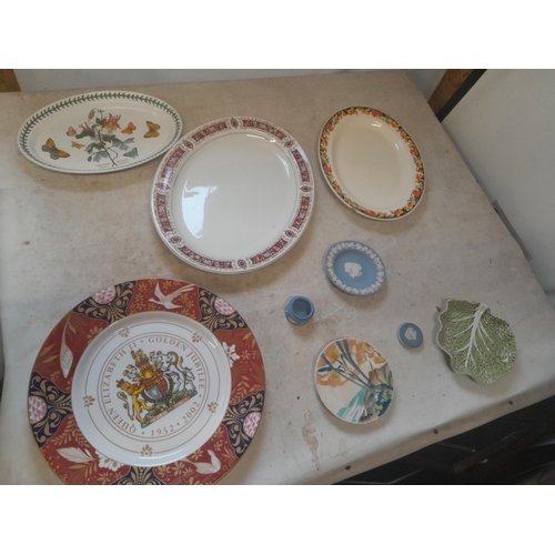 408 - Decorative china plates including Minton dish (Secessionist interest)