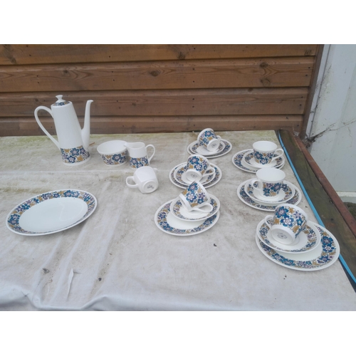 414 - Tuscan coffee set